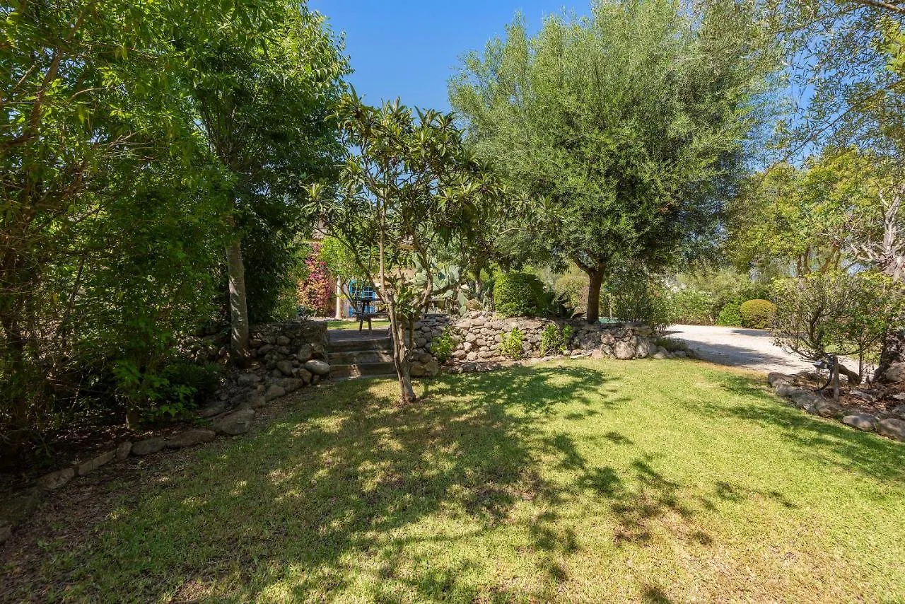 Villa Can Roca Pollenca Apartment